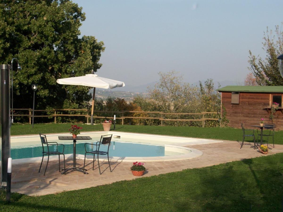 Girasole - Agriturismo Fogliani Giano dell'Umbria Exterior photo